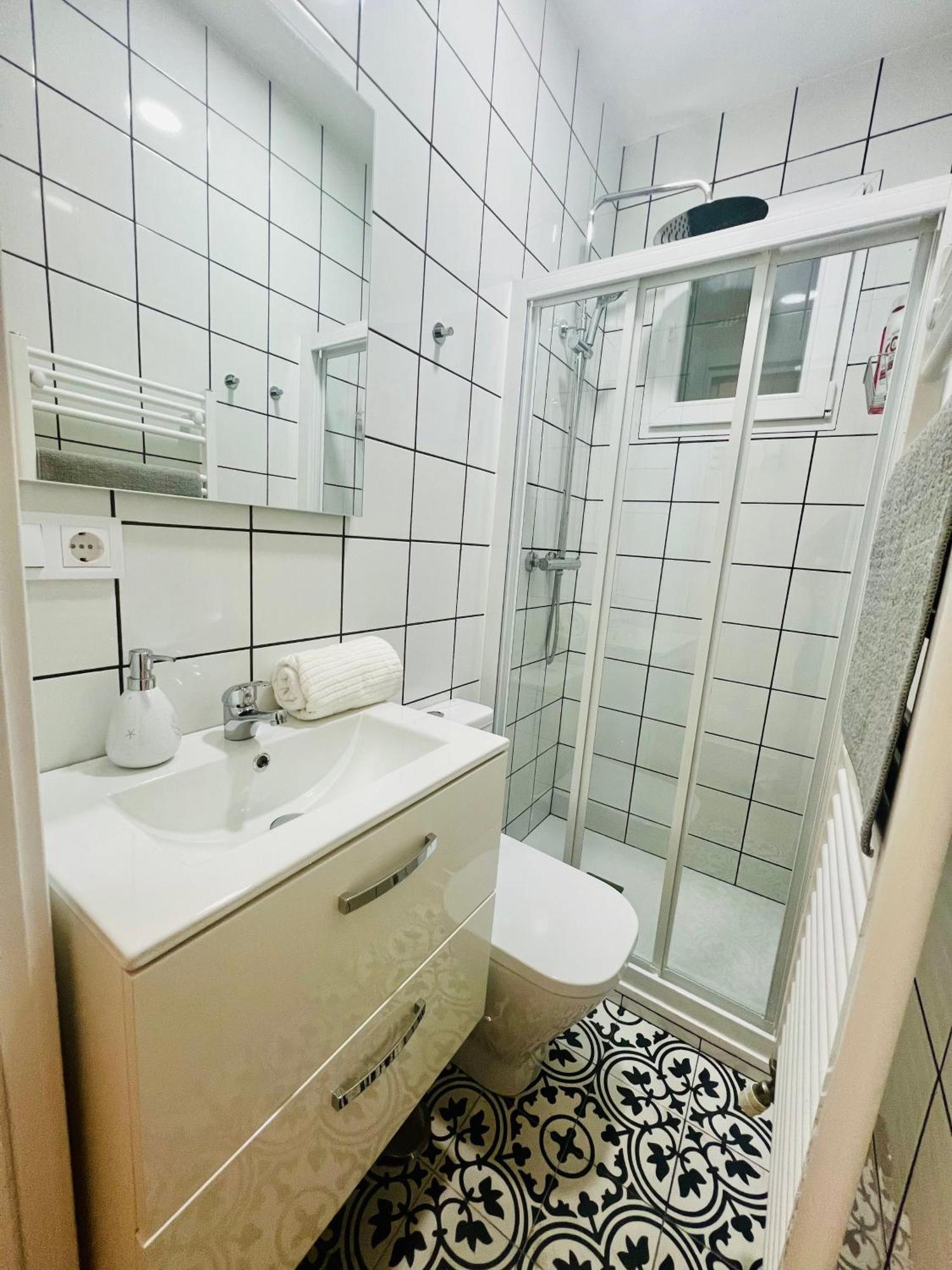 Atocha Cozy Home Мадрид Екстериор снимка